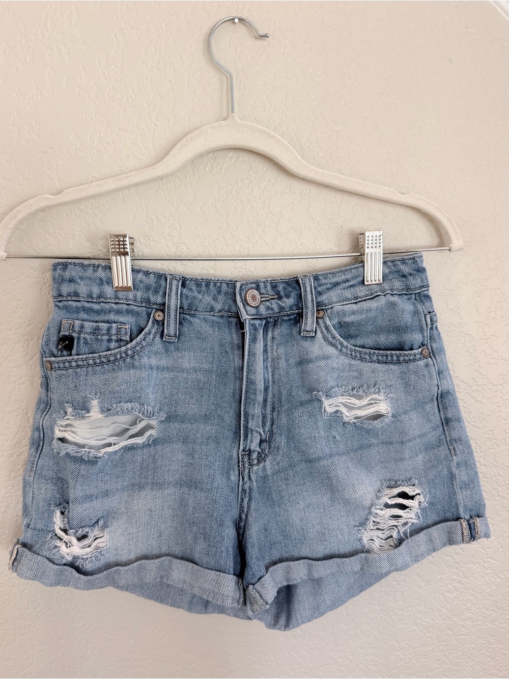KanCan distressed denim shorts